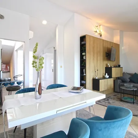 Apartamento Tereza 1352