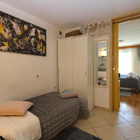 Apartamento Tereza 1352