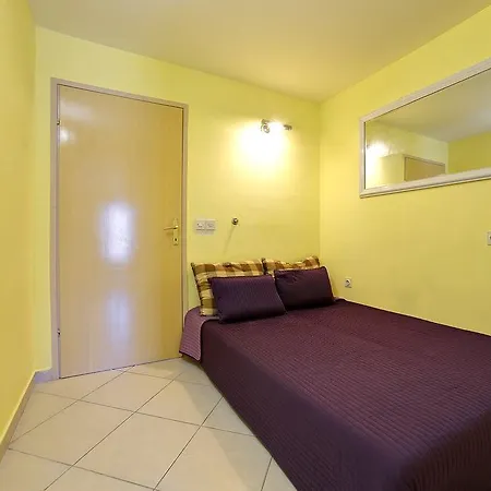 Tereza 1352 * Пула