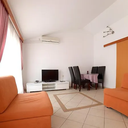 Tereza 1352 Appartement Pula