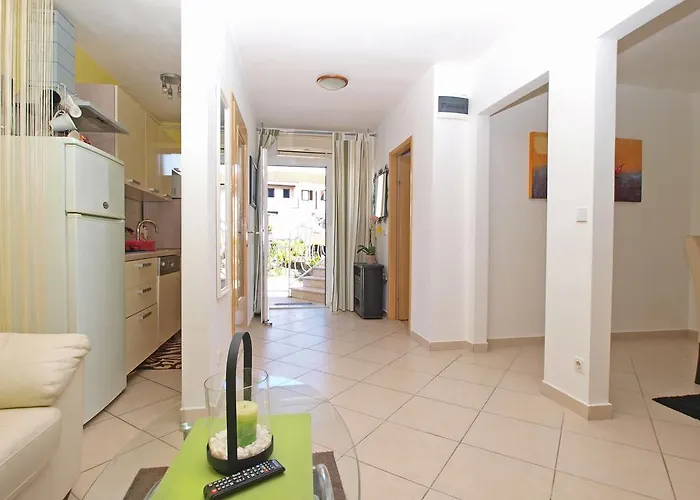 Apartment Tereza 1352 Pula